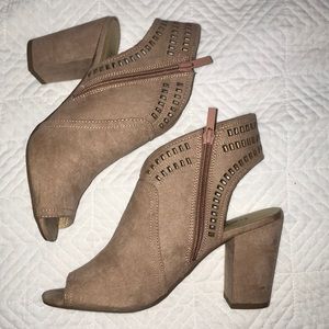 6.5 suede heels